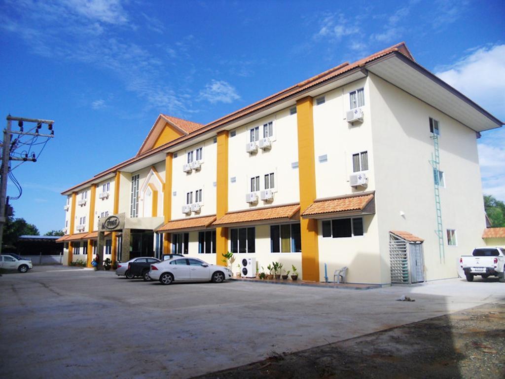 Na Chaidej Hotel Сураттхани Экстерьер фото