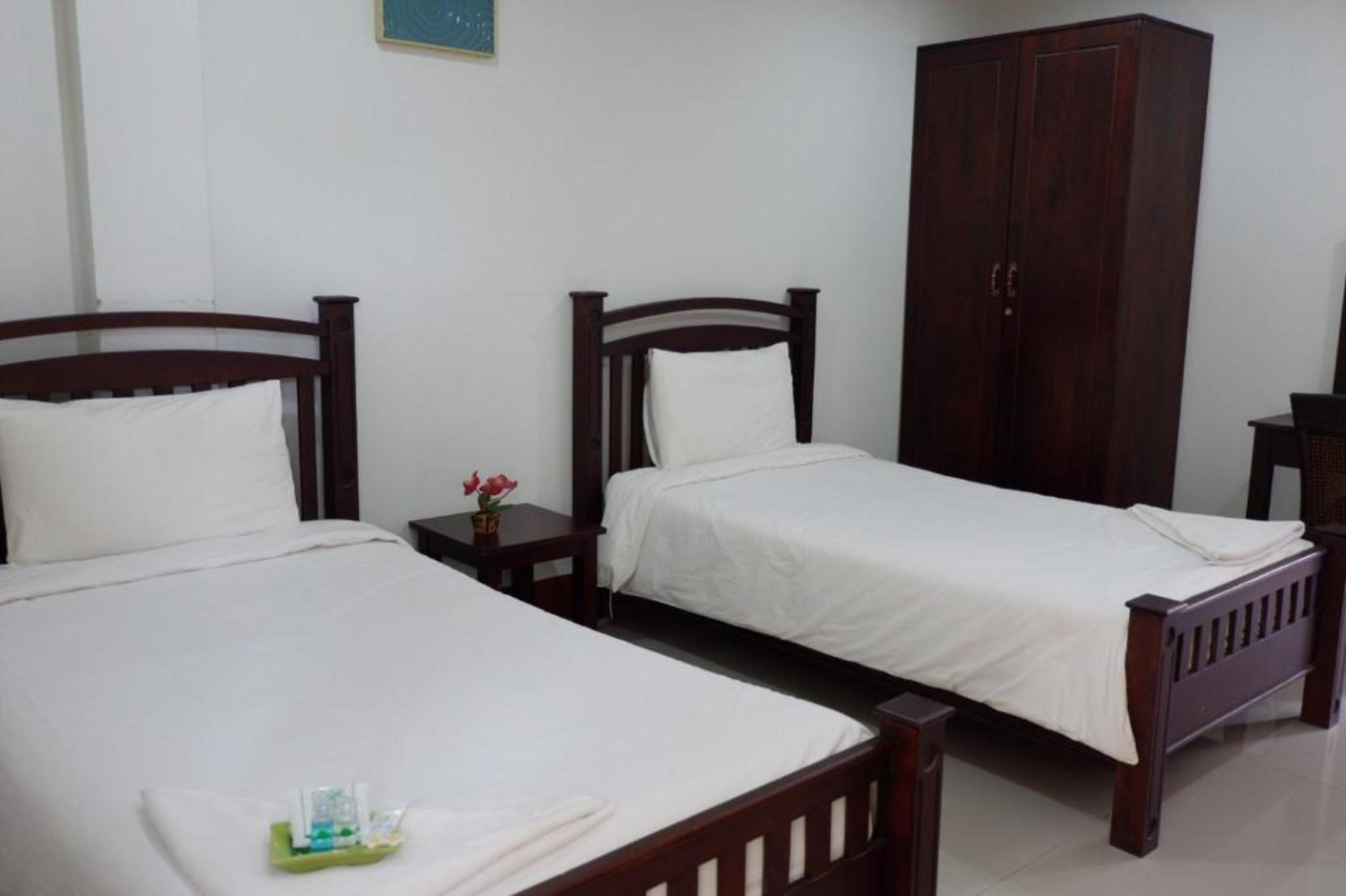 Na Chaidej Hotel Сураттхани Экстерьер фото