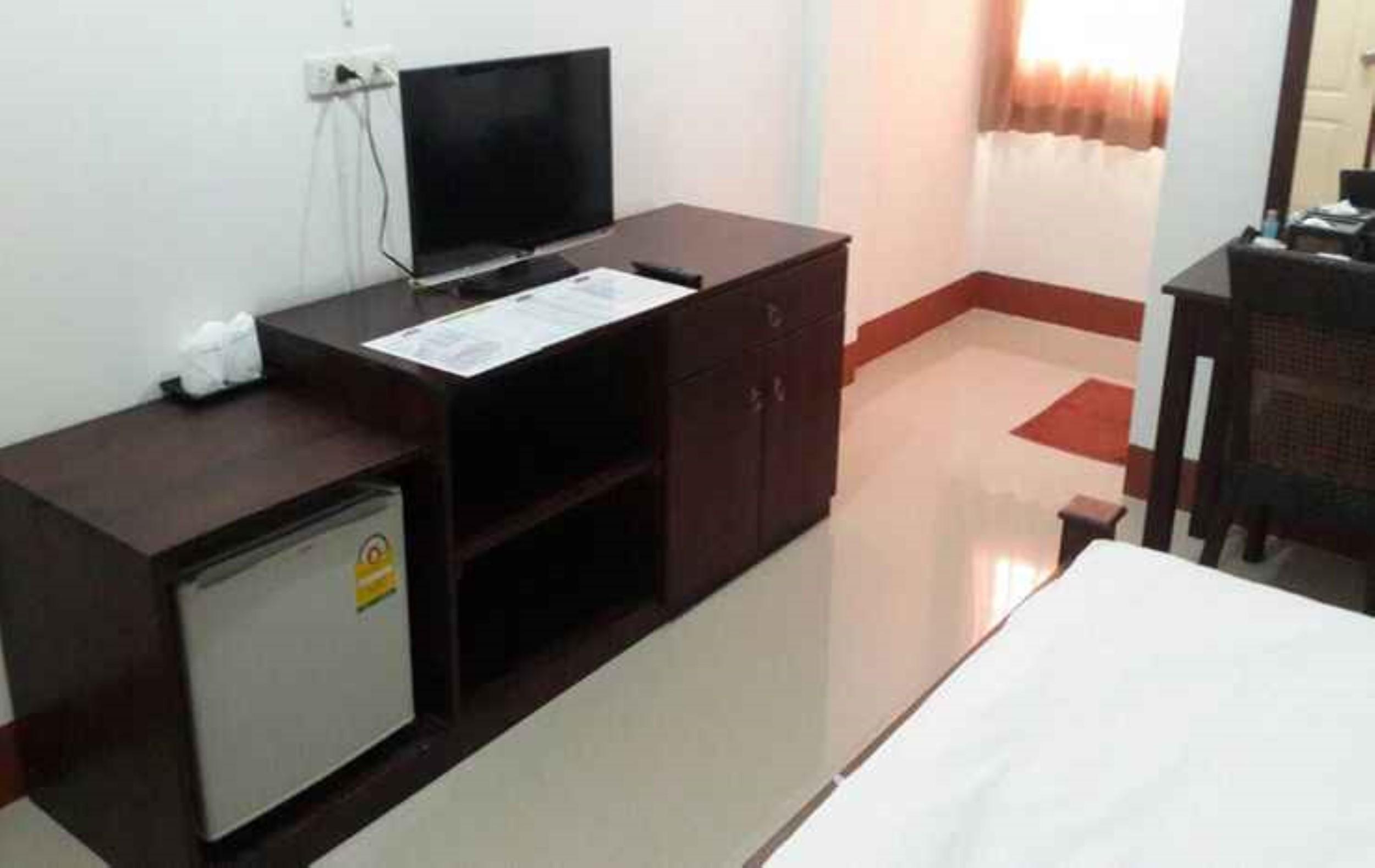 Na Chaidej Hotel Сураттхани Экстерьер фото