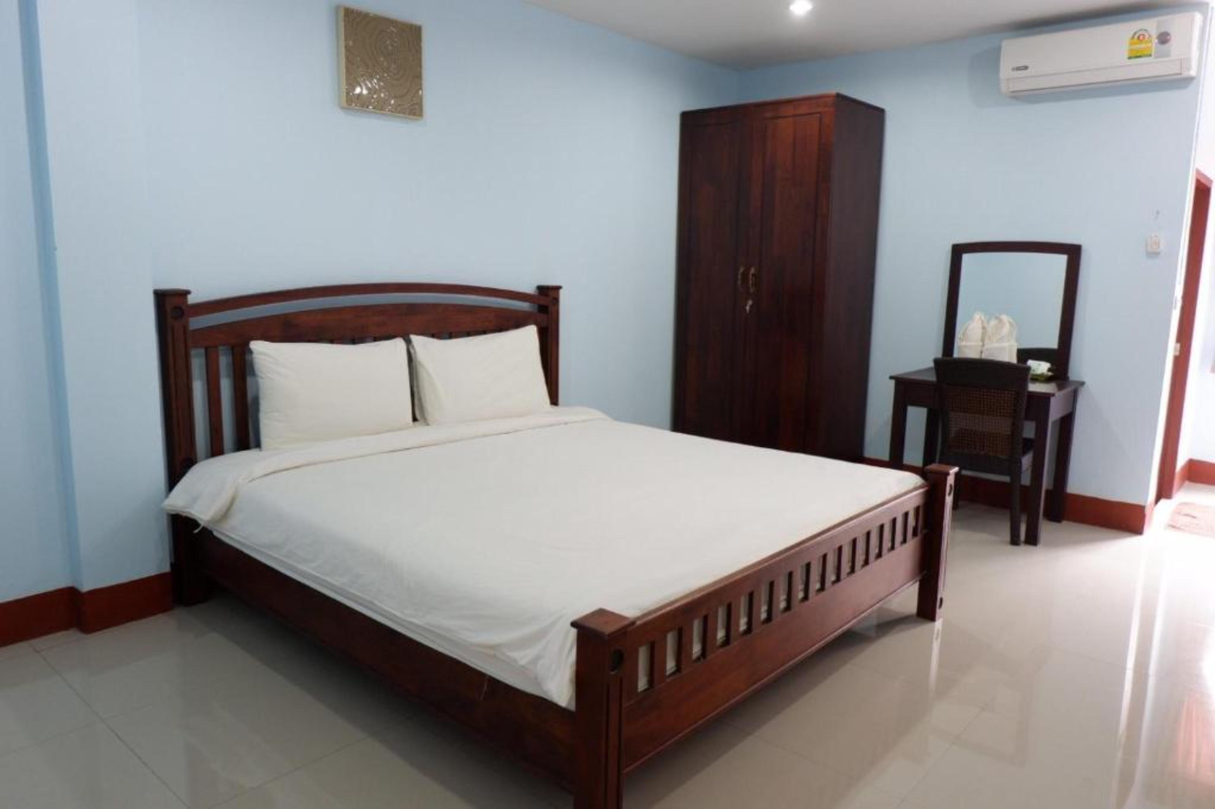 Na Chaidej Hotel Сураттхани Экстерьер фото