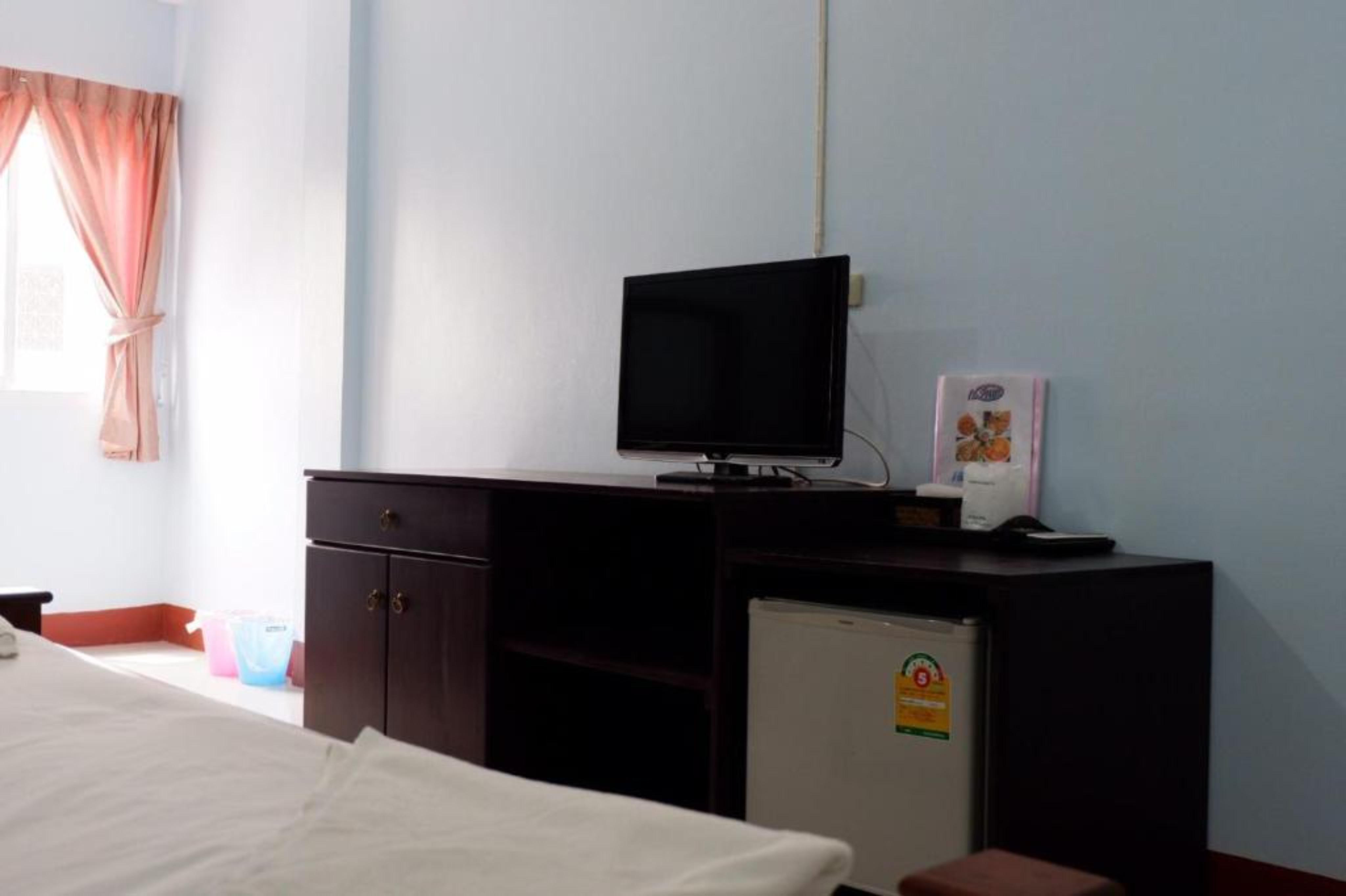 Na Chaidej Hotel Сураттхани Экстерьер фото