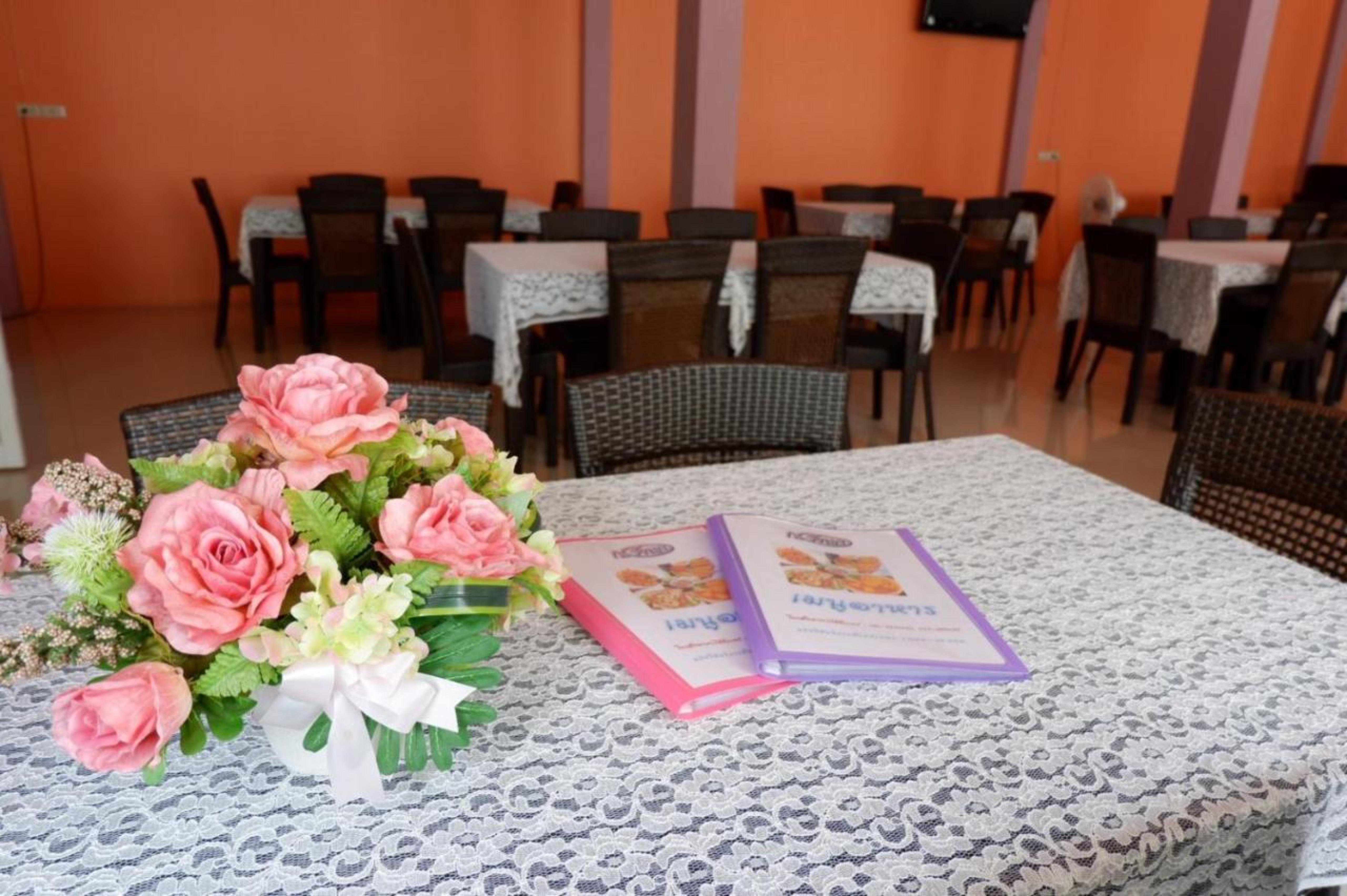 Na Chaidej Hotel Сураттхани Экстерьер фото